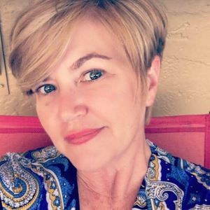 Meet your Posher, Sharon